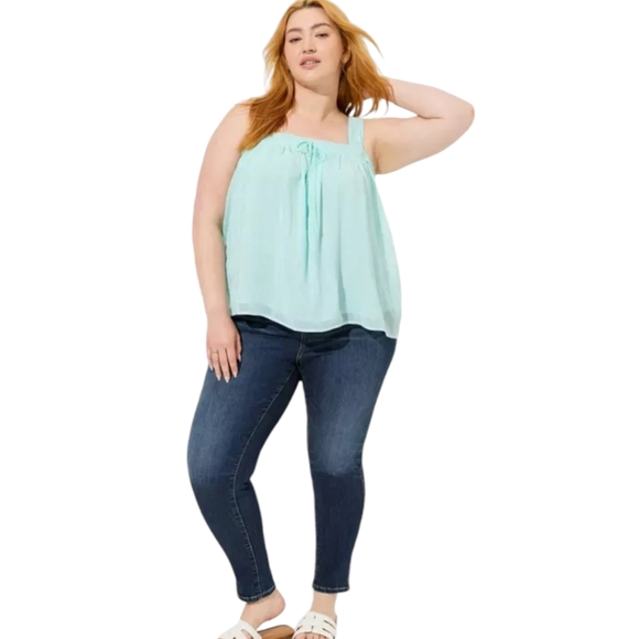 Torrid Embroidered Crinkle Chiffon Crochet Lace Trim Tank Size 2X - Picture 3 of 10